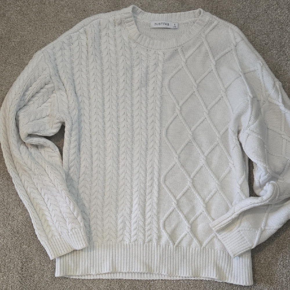 JustFab Women's White Cable Knit Sweater
